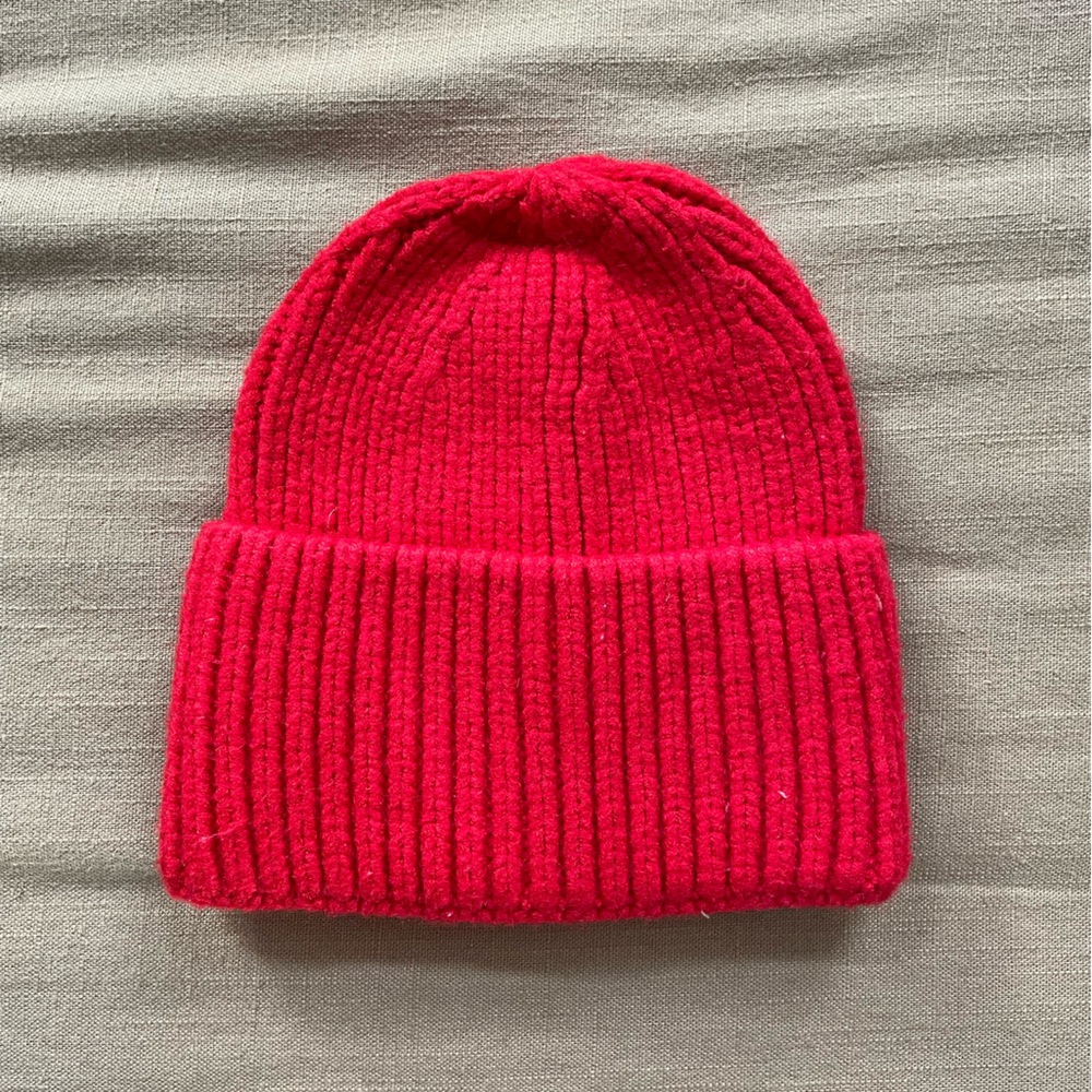 ❤️ Oh so soft - Steve Madden Beanie - Red Womens